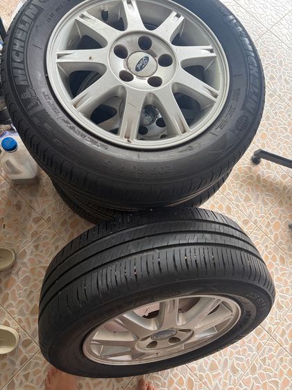ขายล้อแม็กแท้ Ford Focus ขอบ 15 พร้อมยาง Michelin ราคาแบ่งปัน รูปที่ 2
