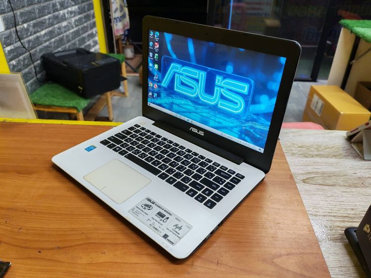 Asus  คอร์  i3 แรม 8 กิ๊ก ดูเครื่องได้ที่ บ้านเนินสะอาด เส้นข้าง ม.นคร      รูปที่ 3