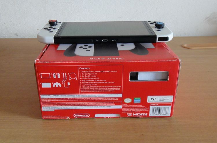 ขาย Nintendo Switch Console OLED White อุปกรณ์ครบกล่อง + Joy Pro Smash Bros. รูปที่ 4