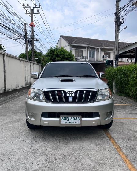 รถ Toyota Hilux Vigo D4D รุ่นย่อยอื่นๆ สี เทา