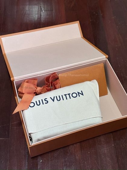 💯แท้ช็อป♻️มือสอง — Louis Vuitton กระเป๋าแบบสะพายรุ่น Fastline รูปที่ 7