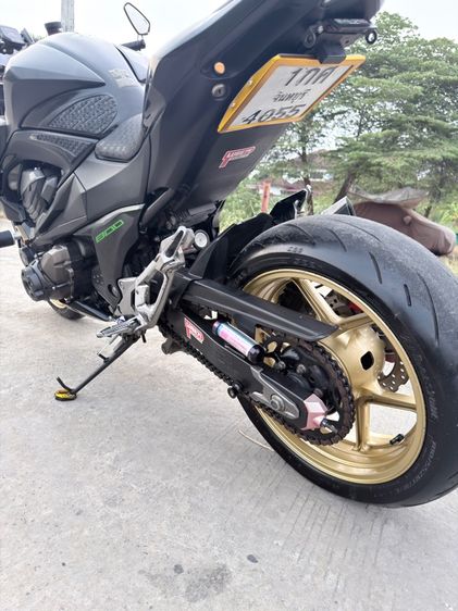 Kawasaki Z800 2014 รูปที่ 9