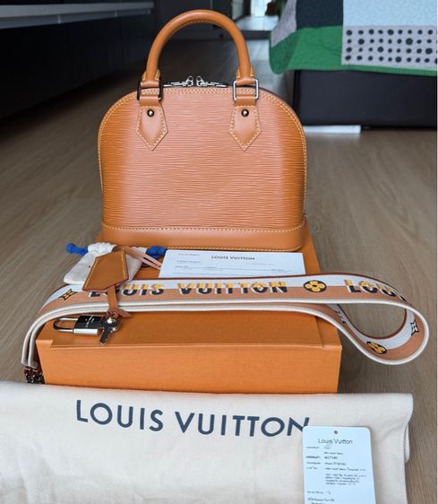 Louis Vuitton Alma BB
