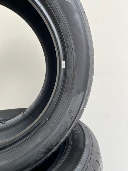 ยางรถยนต์ Yokohama BluEarth-XT AE61  215 60R17 96H (ERYYYY4623) 4 เส้น รูปที่ 5