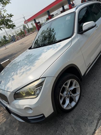 รถ BMW X1 2.0 sDrive18i สี ขาว
