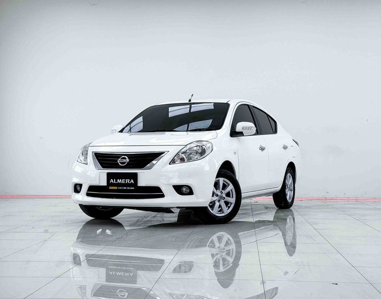 รถ Nissan Almera 1.2 VL สี ขาว