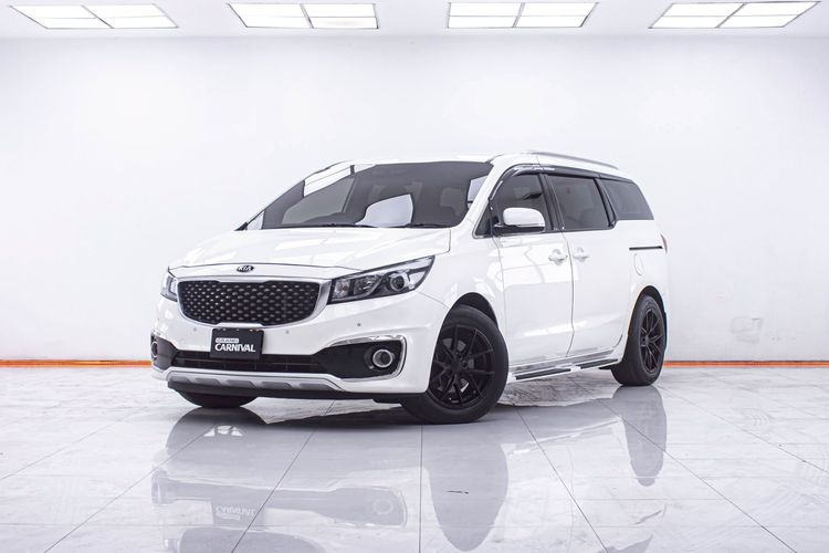 Kia Grand Carnival 2017 2.2 EX Utility-car ดีเซล ไม่ติดแก๊ส เกียร์อัตโนมัติ ขาว