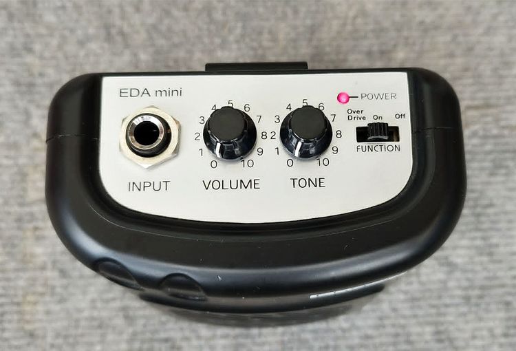 แอมป์กีตาร์พกพา ขนาดเล็ก E.D.GEAR EDA Mini BK สีดำ สภาพดี สวย นำเข้าจากญี่ปุ่น รูปที่ 3
