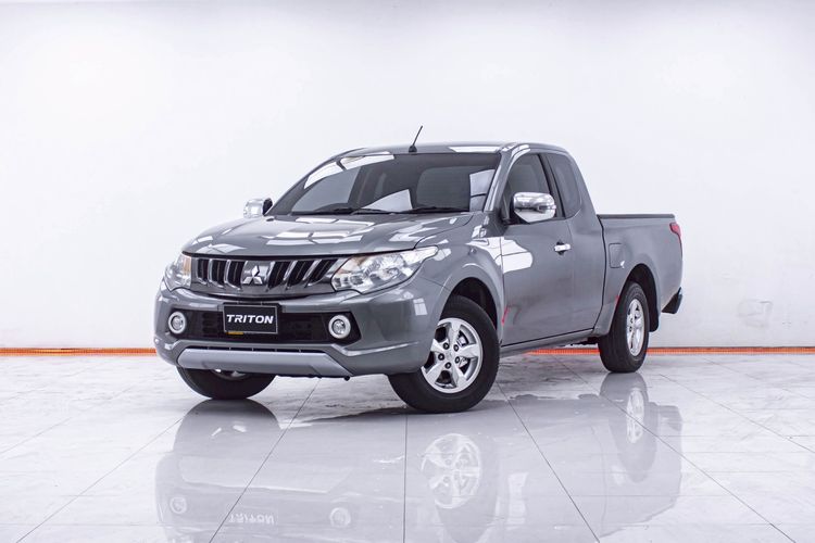 Mitsubishi Triton 2018 2.5 GLX Pickup ดีเซล ไม่ติดแก๊ส เกียร์ธรรมดา เทา