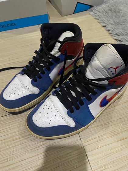 หลากสี อื่นๆ รองเท้าผ้าใบ UK 8 | EU 42 | US 8.5 รองเท้า NIKE Air Jordan 1 Mid Multi-Color Swoosh