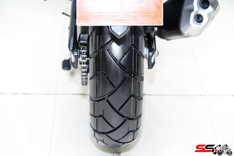 HONDA CB500X สีดำ ปี2022 วิ่ง 8,000km  ปี๊บ 3 ใบ โช้คÖHLINS สปอร์ตไลท์ แคชบาร์ แต่งครบๆพร้อมออกทริป ราคาสุดเล้าใจ รูปที่ 17