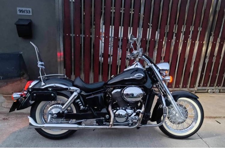 Honda shadow 400 classic