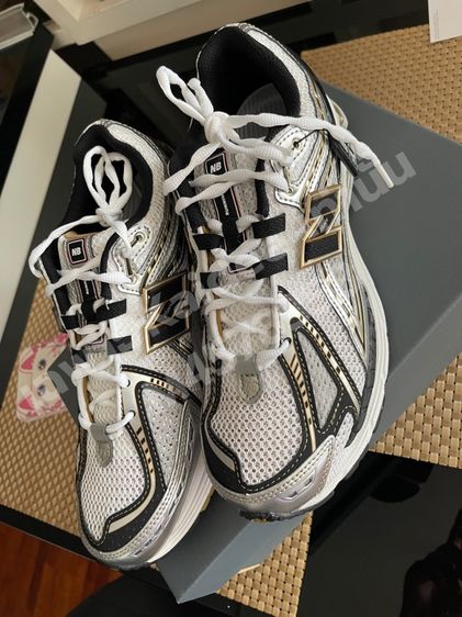 ไม่ระบุ อื่นๆ อื่นๆ รองเท้า New Balance 1906r Metallic gold