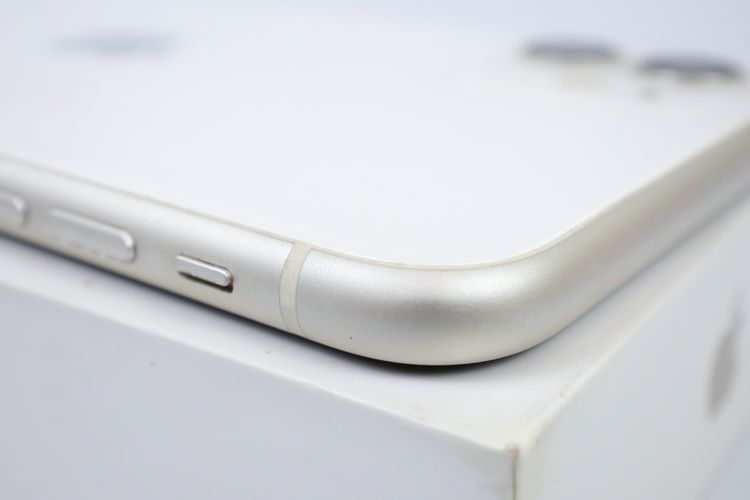 iPhone 11 64GB  รูปที่ 5