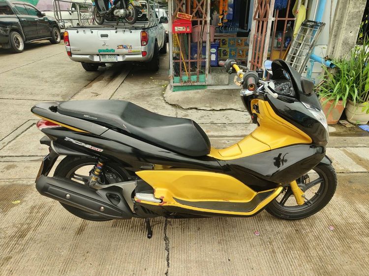 🛵ยังไงก็ขาย PCX 150 ปี 55 เครื่องดี สีสวย สตาร์ทมือ เล่มชุดโอนครบ+เปลี่ยนถ่ายน้ำมันเครื่องฟรี ขายตามสภาพ ไม่มีส่งฟรี รูปที่ 3