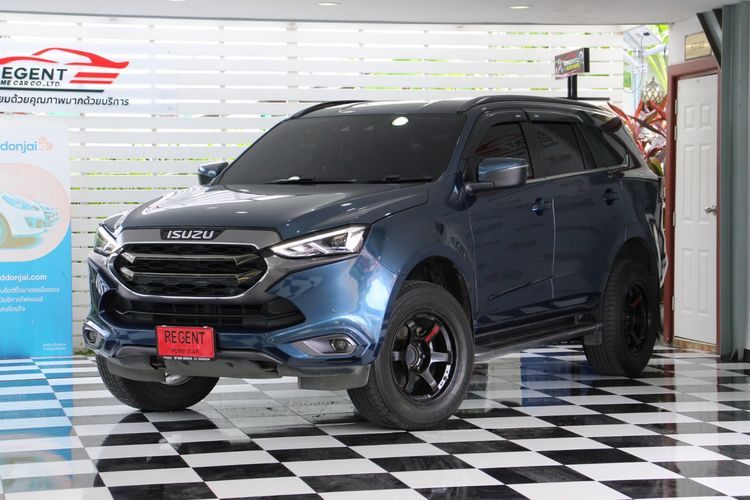 Isuzu MU-X 2023 1.9 ULTIMATE 2WD Utility-car ดีเซล ไม่ติดแก๊ส เกียร์อัตโนมัติ น้ำเงิน รูปที่ 3
