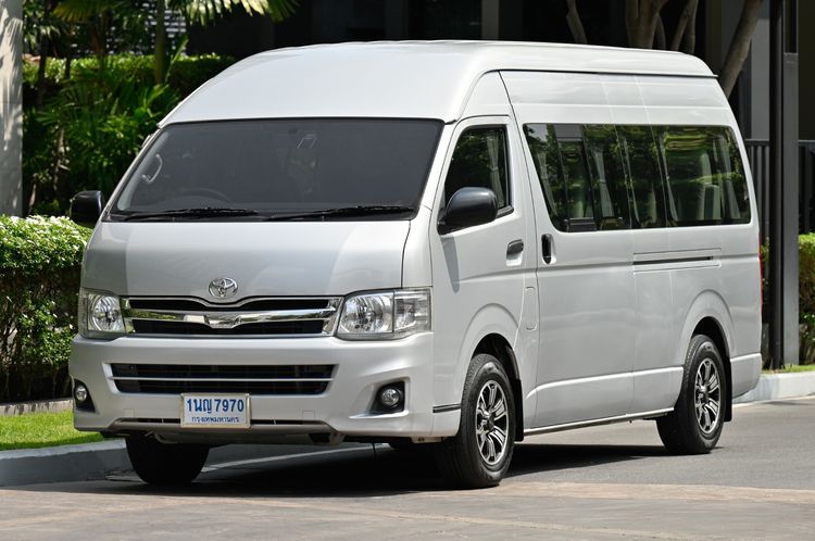 Toyota Commuter 2012 2.7 Van ดีเซล ไม่ติดแก๊ส เกียร์ธรรมดา บรอนซ์เงิน