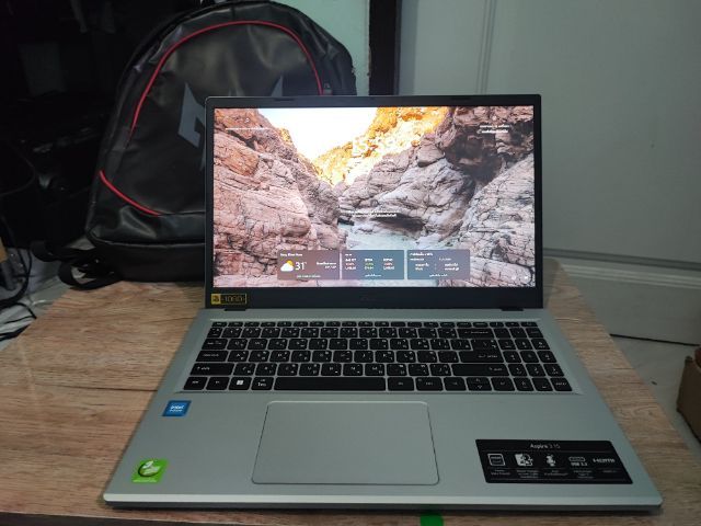 Aspire series acer aspire 3 15 2022 FullHD สภาพใหม่