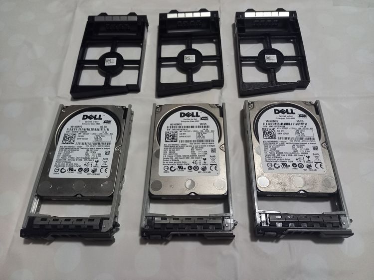 ที่เก็บข้อมูลและเมมโมรี่การ์ด HDD Dell 146GB SAS 10K พร้อมถาดแปลง 3.5"