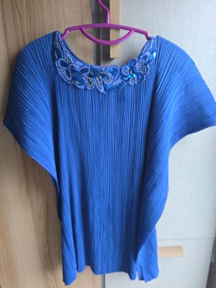 เสื้อพลีท