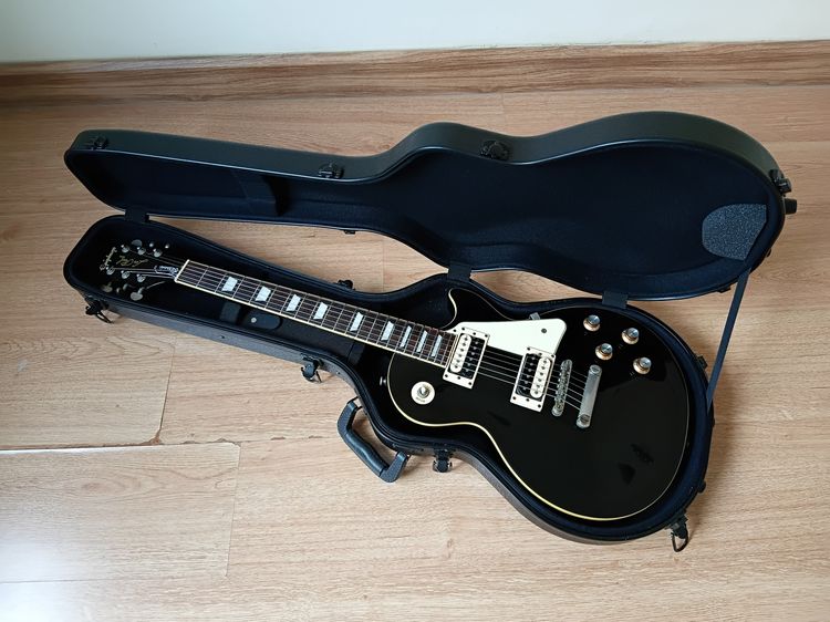 Epiphone Les Paul Classic พร้อมเคสไฟเบอร์อย่างดีคู่ตัว มีลูกกุญแจครบ (ลดราคาสุดๆ) รูปที่ 3