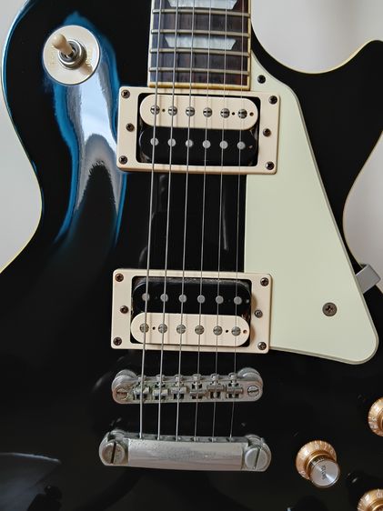 Epiphone Les Paul Classic พร้อมเคสไฟเบอร์อย่างดีคู่ตัว มีลูกกุญแจครบ (ลดราคาสุดๆ) รูปที่ 6