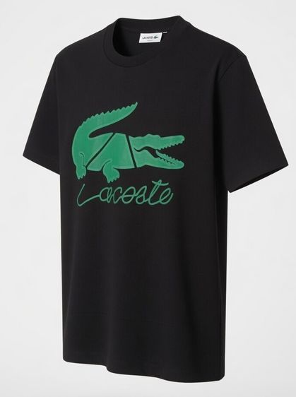 LACOSTE Signature Print Slim Fit T-shirt in Black Script Logo รูปที่ 4