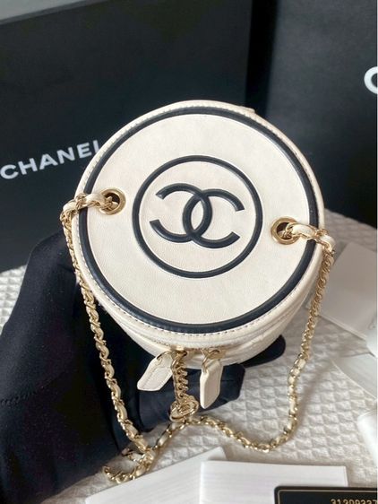 Chanel  รูปที่ 2