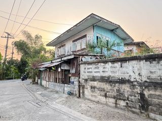 ขายที่ดิน ซอยเพชรเกษม48 พร้อมบ้านไม้เก่า 2 ชั้น 