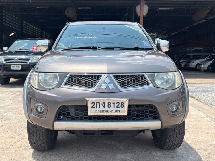 Mitsubishi Triton 2012 2.5 Plus VG Turbo ดีเซล เกียร์อัตโนมัติ น้ำตาล