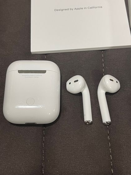 Airpods 2 with charging case รุ่นที่2 รูปที่ 3
