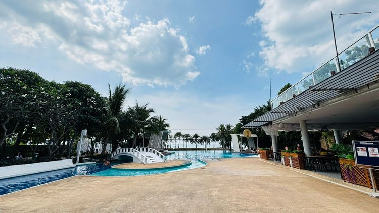 LPN Development ไม่อนุญาต ตกแต่งครบ 2013 Lumpini Park Beach Jomtein รูปที่ 2