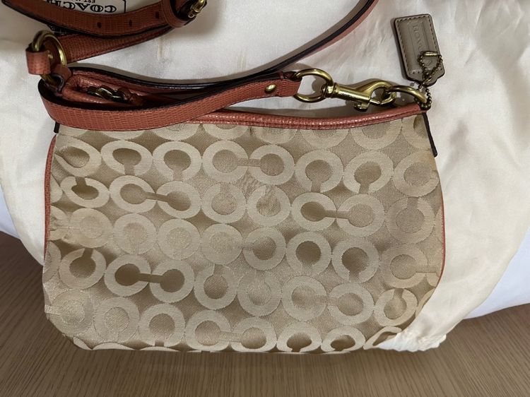 กระเป๋าสะพาย coach  รูปที่ 2