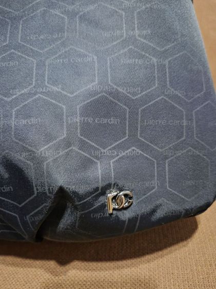 กระเป๋าสะพาย Pierre Cardin สีดำ Made in Japan รูปที่ 4