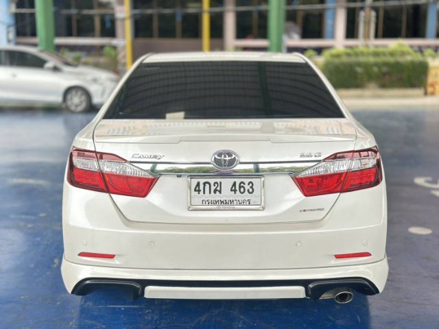 Toyota Camry 2015 2.0 G Extremo Sedan เบนซิน ไม่ติดแก๊ส เกียร์อัตโนมัติ ขาว รูปที่ 3