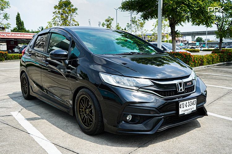 Honda Jazz 2018 1.5 RS i-VTEC Sedan เบนซิน ไม่ติดแก๊ส เกียร์อัตโนมัติ ดำ รูปที่ 3
