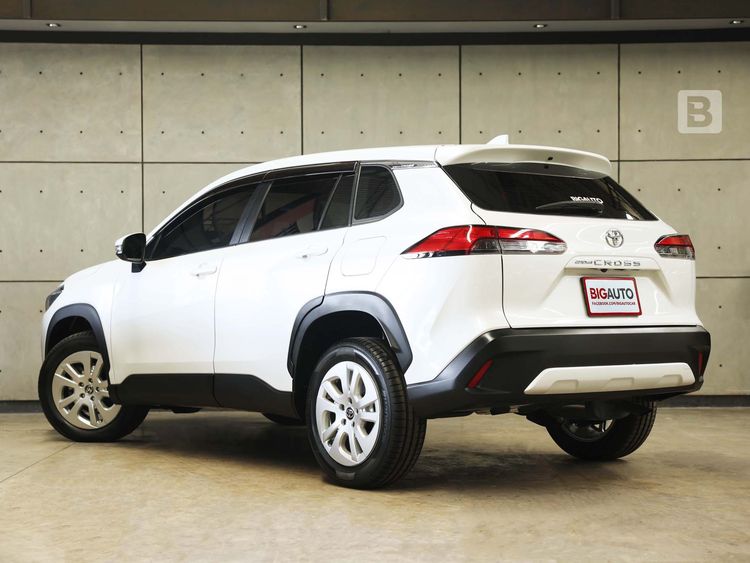 Toyota Corolla Cross 2023 1.8 Sport Plus Utility-car เบนซิน ไม่ติดแก๊ส เกียร์อัตโนมัติ ขาว รูปที่ 4