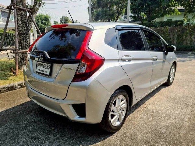 Honda Jazz 2015 1.5 S i-VTEC Sedan เบนซิน NGV เกียร์อัตโนมัติ บรอนซ์เงิน รูปที่ 4