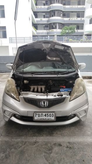 Honda Jazz 2010 1.5 V i-VTEC Sedan เบนซิน ไม่ติดแก๊ส เกียร์อัตโนมัติ เทา รูปที่ 4