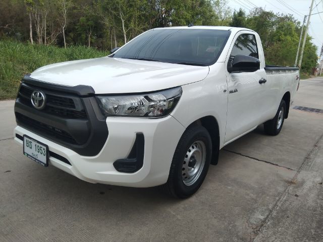Toyota Hilux Revo 2020 2.4 Entry ดีเซล เกียร์อัตโนมัติ ขาว รูปที่ 2