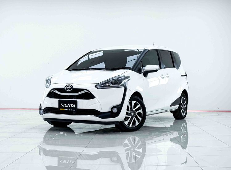 Toyota Sienta 2020 1.5 V Utility-car เบนซิน ไม่ติดแก๊ส เกียร์อัตโนมัติ ขาว