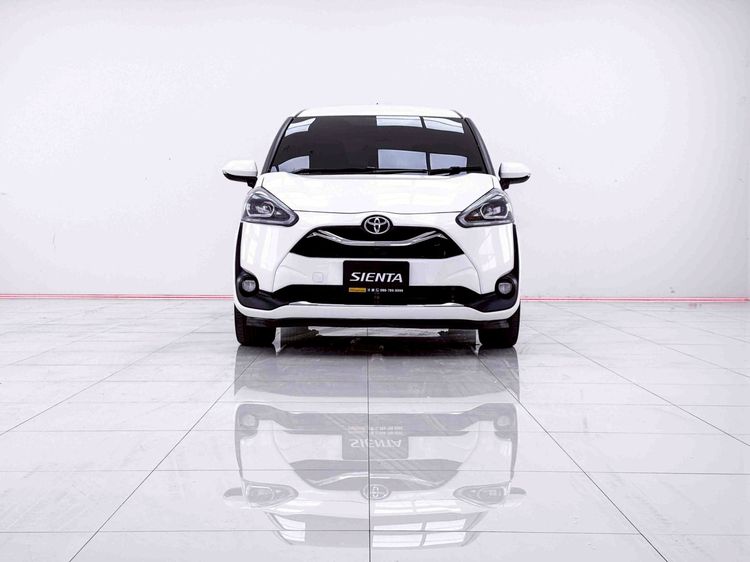 Toyota Sienta 2020 1.5 V Utility-car เบนซิน ไม่ติดแก๊ส เกียร์อัตโนมัติ ขาว รูปที่ 3