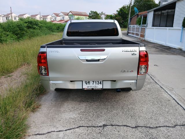 Toyota Hilux Revo 2023 2.4 Z Edition Entry Pickup ดีเซล ไม่ติดแก๊ส เกียร์ธรรมดา เทา รูปที่ 3