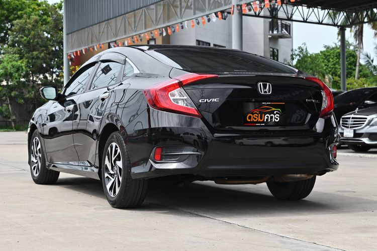 Honda Civic 2016 1.8 EL i-VTEC Sedan เบนซิน ไม่ติดแก๊ส เกียร์อัตโนมัติ ดำ รูปที่ 3