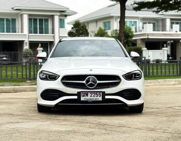 Mercedes-Benz C-Class 2023 C220 Sedan ดีเซล ไม่ติดแก๊ส เกียร์อัตโนมัติ ขาว รูปที่ 2