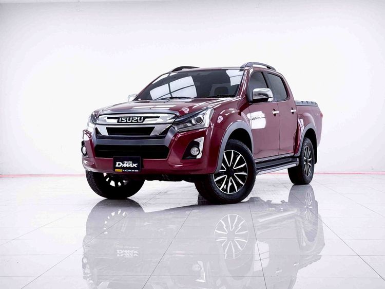 รถ Isuzu D-MAX 3.0 V-Cross Max Z Prestige 4WD สี แดง