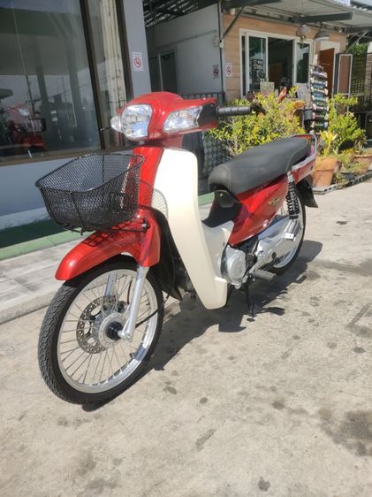 Honda 2015 Dream supercup 110i สตาร์ทมือ