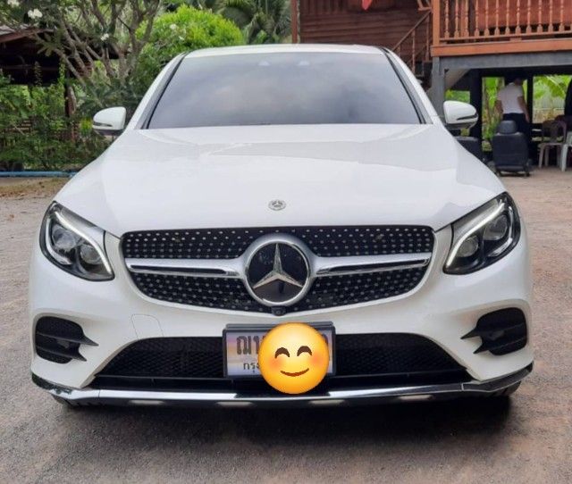 Mercedes-Benz GLC-Class 2019 GLC250 Sedan เบนซิน ไม่ติดแก๊ส เกียร์อัตโนมัติ ขาว รูปที่ 2