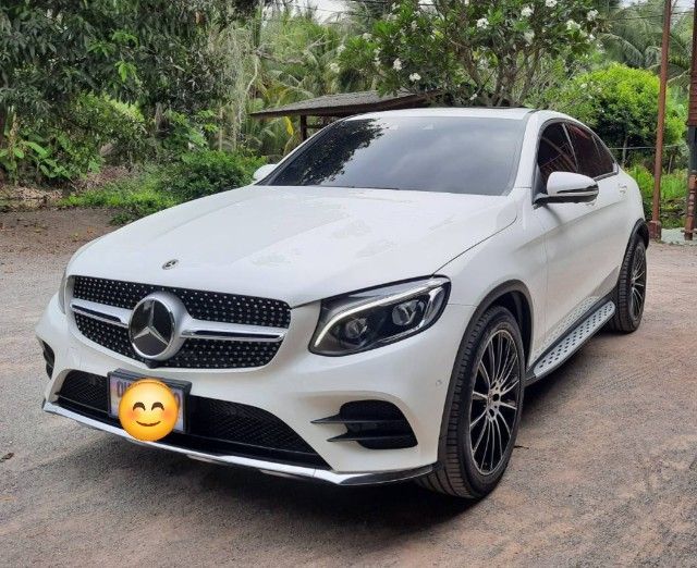 รถ Mercedes-Benz GLC-Class GLC250 สี ขาว