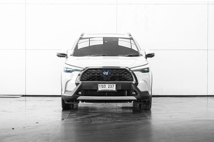 Toyota Corolla Cross 2020 1.8 Hybrid Premium Safety Modellista Utility-car ไฮบริด ไม่ติดแก๊ส เกียร์อัตโนมัติ ขาว รูปที่ 3